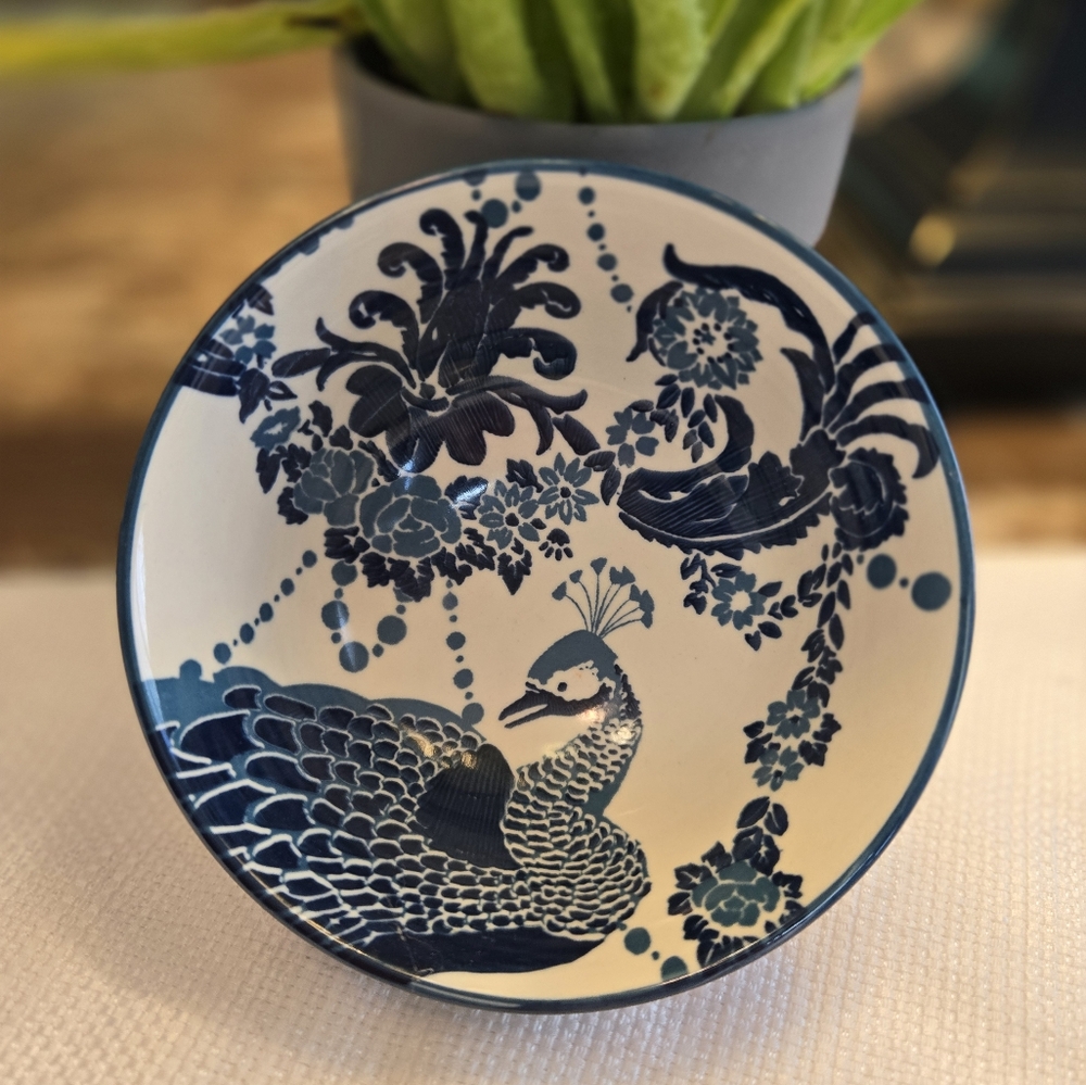 Small Bowl / Dish